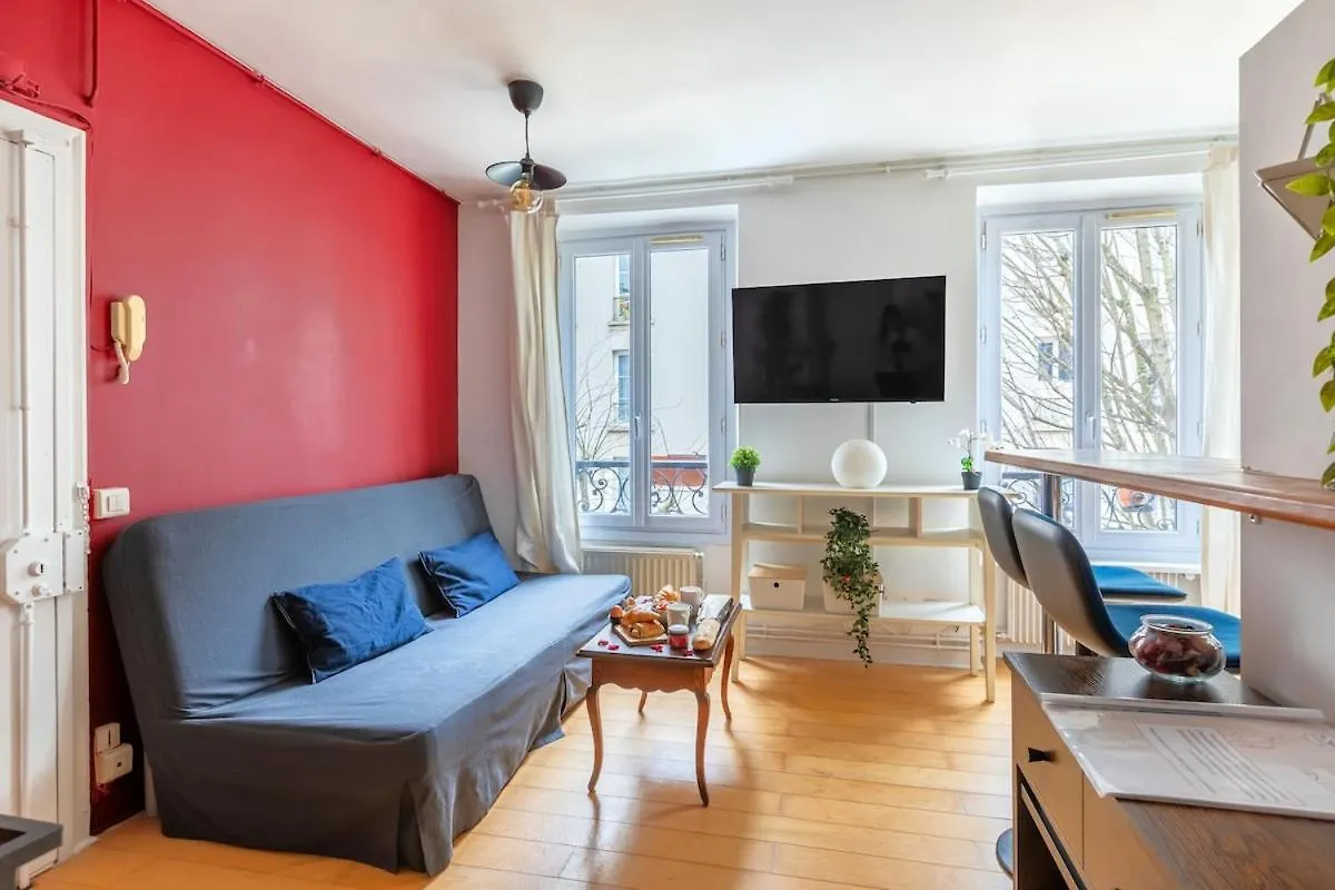 Cinema Love Paris Apartment
